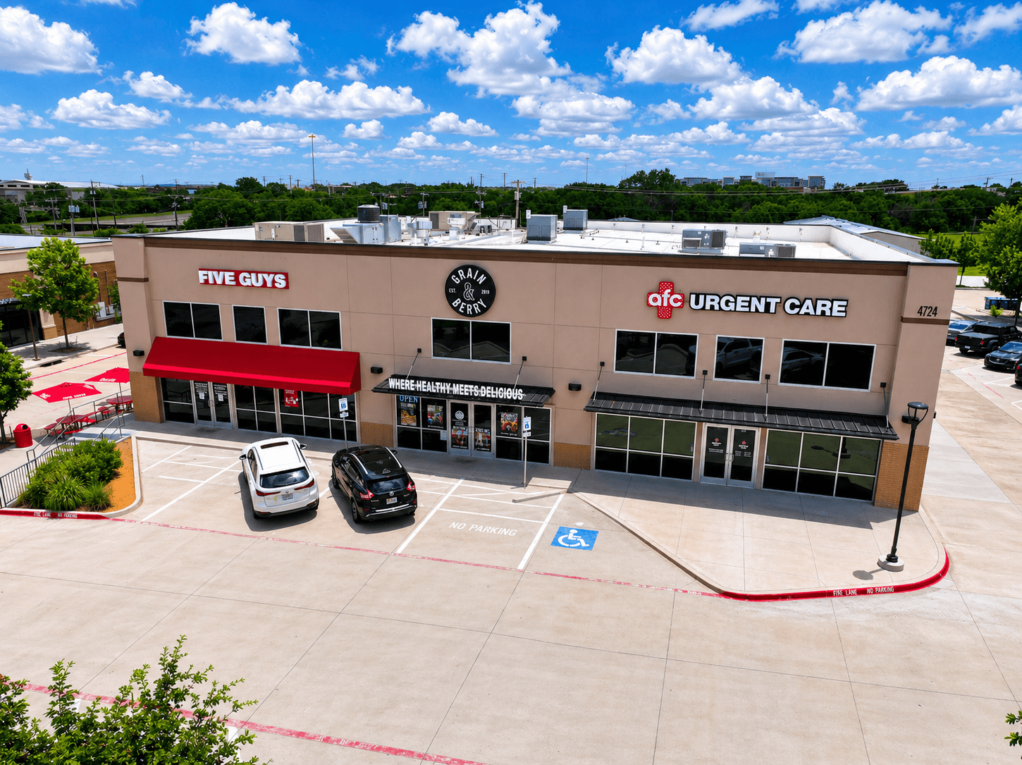 The Shoppes at Lakeview